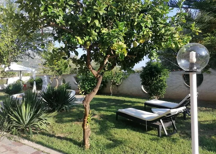 Aurora كابو فاتيكانو