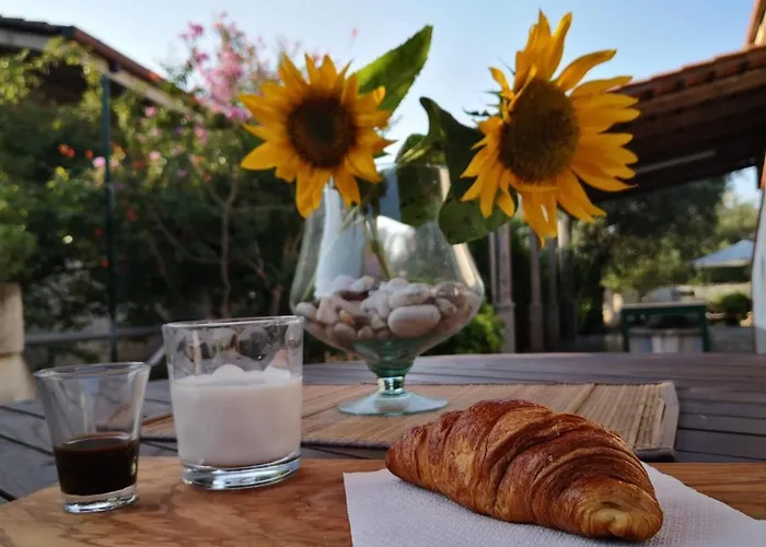 Aurora * كابو فاتيكانو